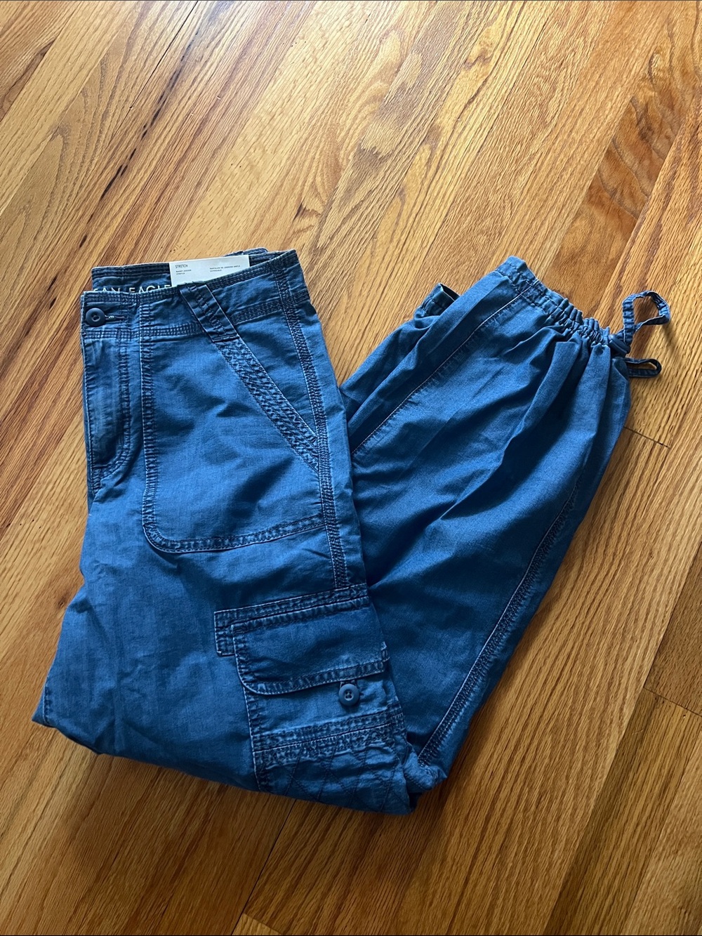 American Eagle Outfitters Blue Women's Relaxed Cargo Jogger Jeans